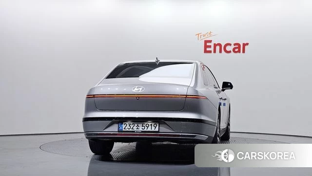 Hyundai Grandeur (GN7) id 4422492 из Кореи 14