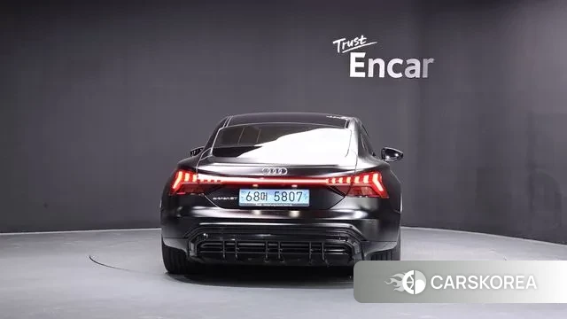 Audi e-Tron GT id 3212805 из Кореи 14