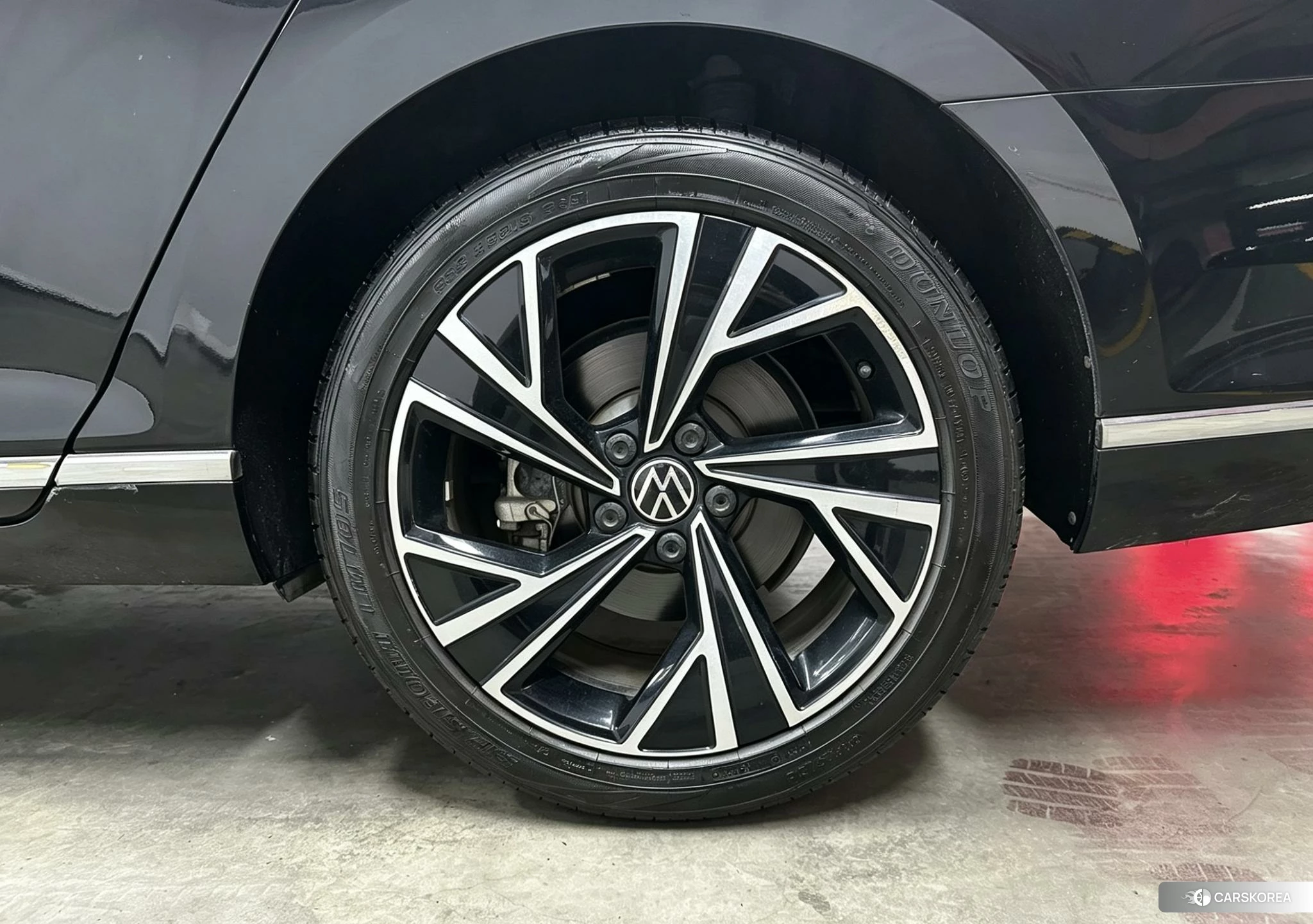 Volkswagen Magotan id 4492797 из Китая 14