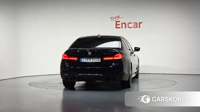 BMW 5 Series (G30) id 3209862 из Кореи 14