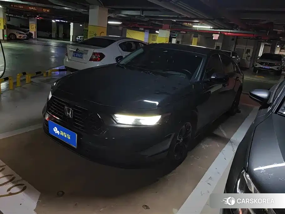 Honda Accord id 4577654 из Китая 10