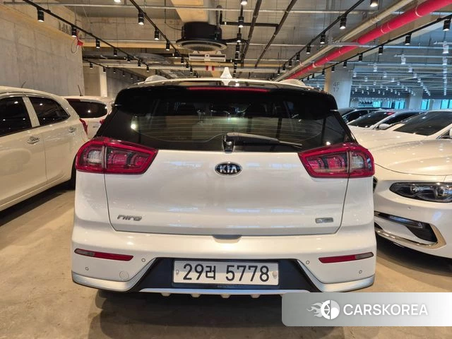 Kia Niro id 3814176 из Кореи 14