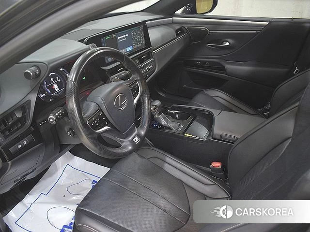 Lexus ES300h 7th generation id 4401128 из Кореи 14