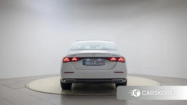 Mercedes-Benz E-Class W214 id 3057805 из Кореи 14