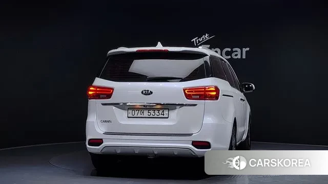 Kia The New Carnival id 3627122 из Кореи 14