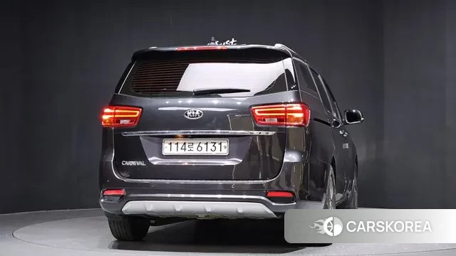 Kia The New Carnival id 3423386 из Кореи 14