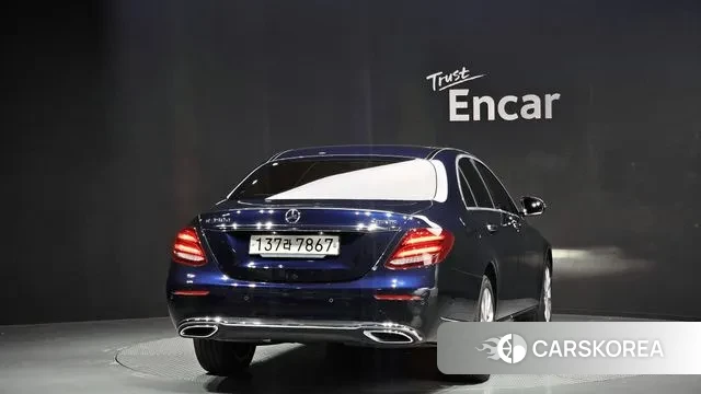 Mercedes-Benz E-Class W213 id 3176141 из Кореи 14