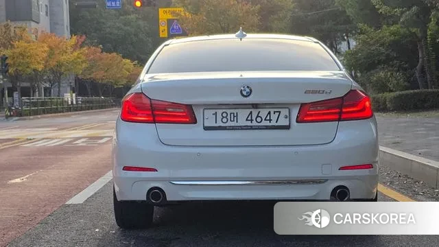 BMW 5 Series (G30) id 3315542 из Кореи 14