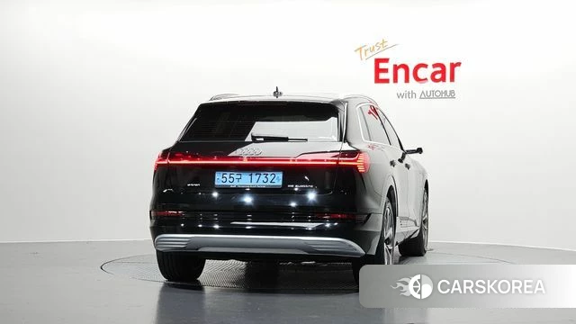 Audi e-Tron id 4330611 из Кореи 14