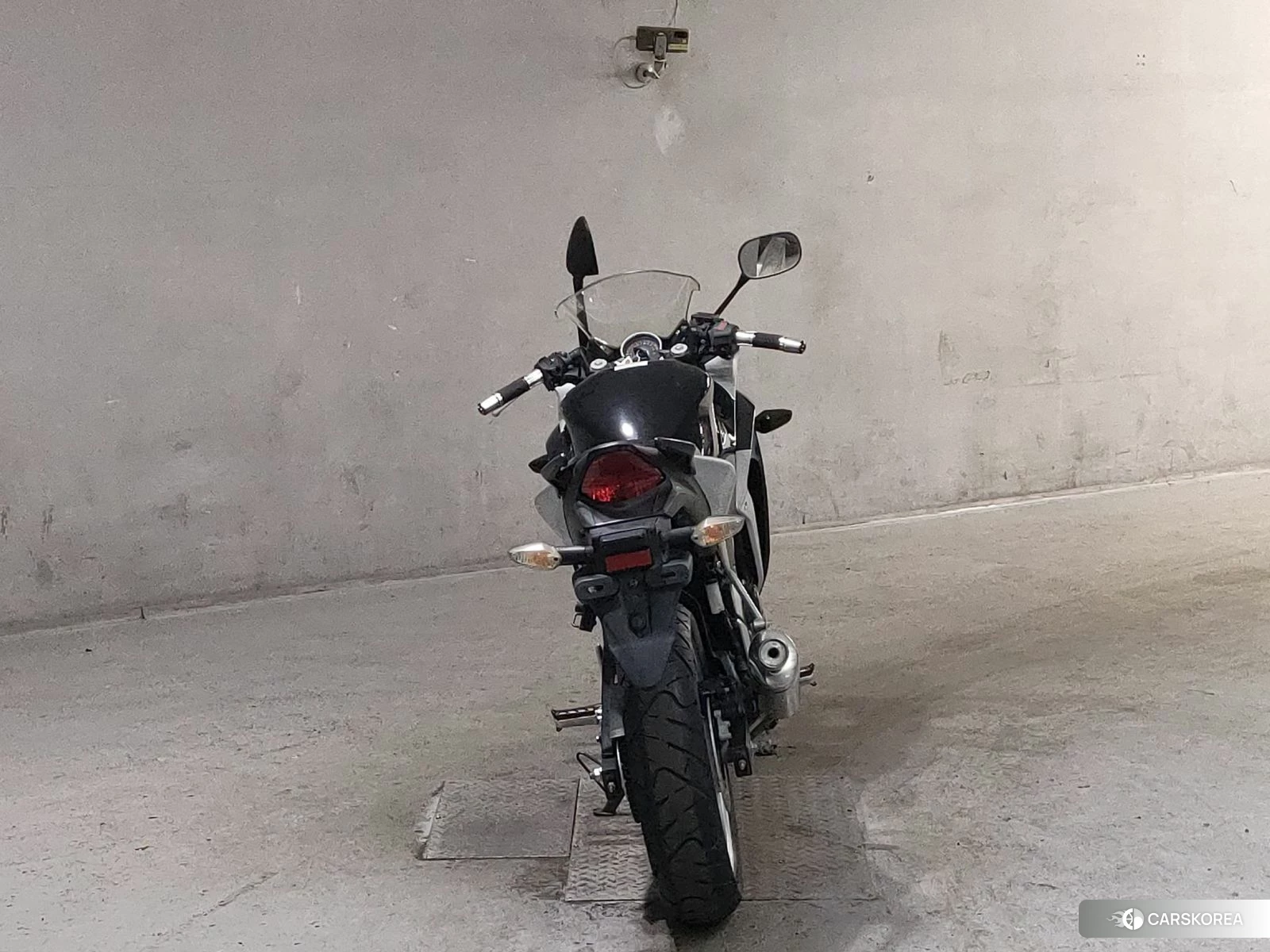 Проданный Honda CBR250R 2011 из Японии, фото 2