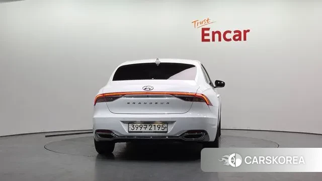 Hyundai The New Grandeur IG id 3474135 из Кореи 14