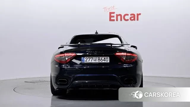 Maserati GranTurismo id 3019004 из Кореи 14