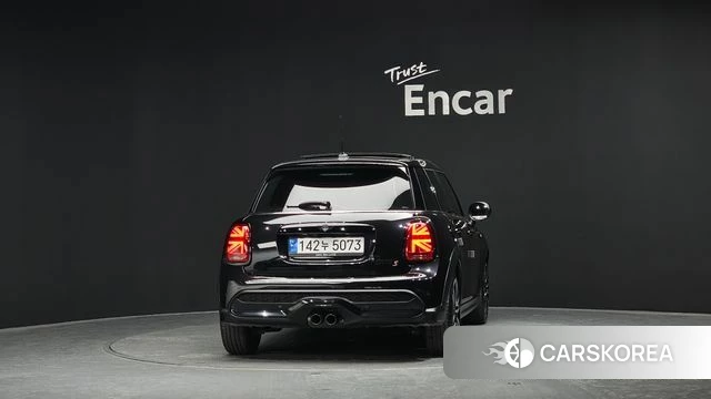 Mini Cooper S id 3933917 из Кореи 14