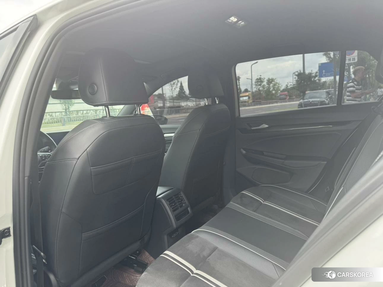Volkswagen Golf id 4504916 из Китая 13