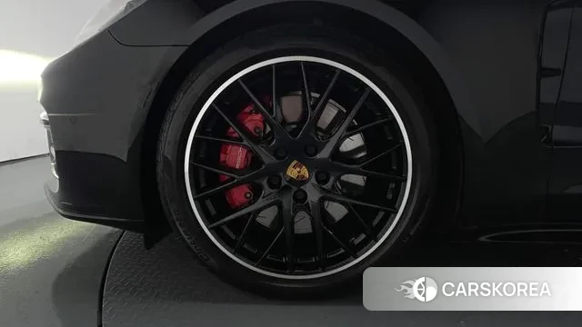 Porsche Panamera (971) id 3023882 из Кореи 14