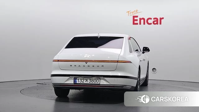 Hyundai Grandeur (GN7) id 4880362 из Кореи 25