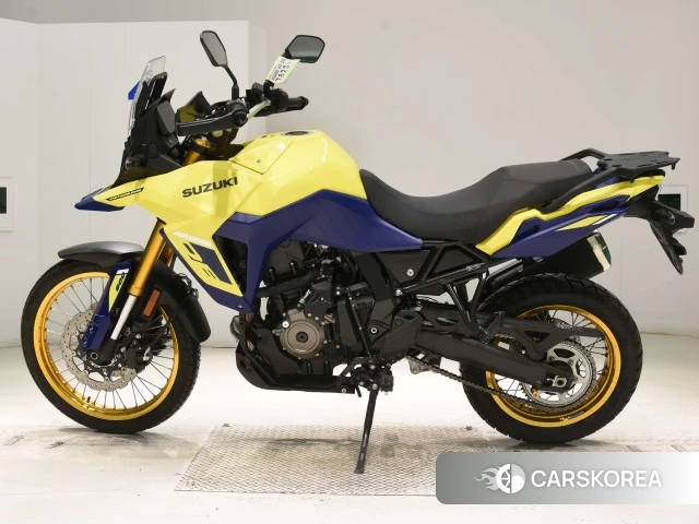 Suzuki V-STROM 800DE 2023 из Японии
