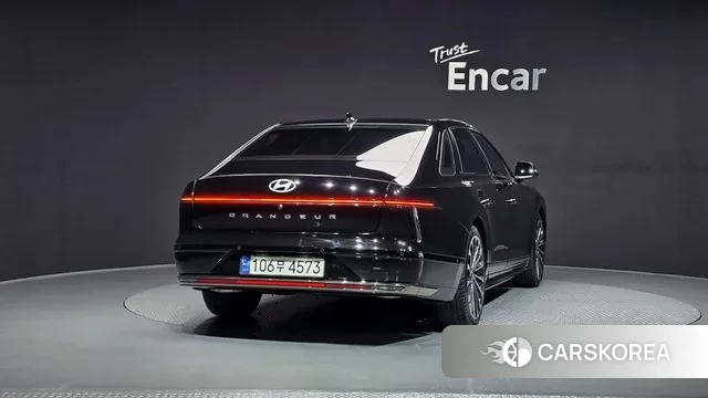 Hyundai Grandeur (GN7) id 3644943 из Кореи 14