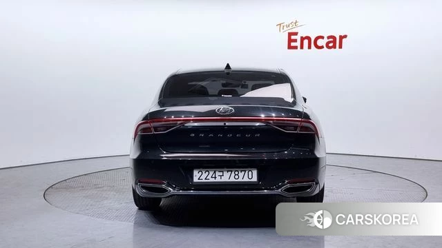 Hyundai The New Grandeur IG id 3879279 из Кореи 14