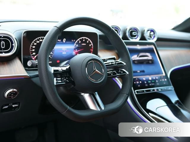 Mercedes-Benz GLC 2024 Черный из Китая, фото 4