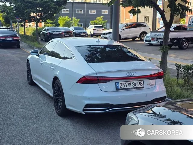 Audi A7 (4K) id 3037580 из Кореи 7