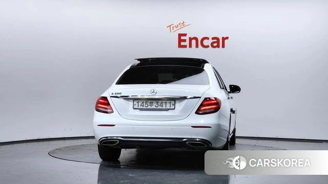 Mercedes-Benz E-Class W213 id 4465172 из Кореи 13