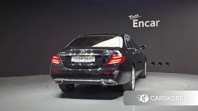 Mercedes-Benz E-Class W213 id 3728025 из Кореи 14