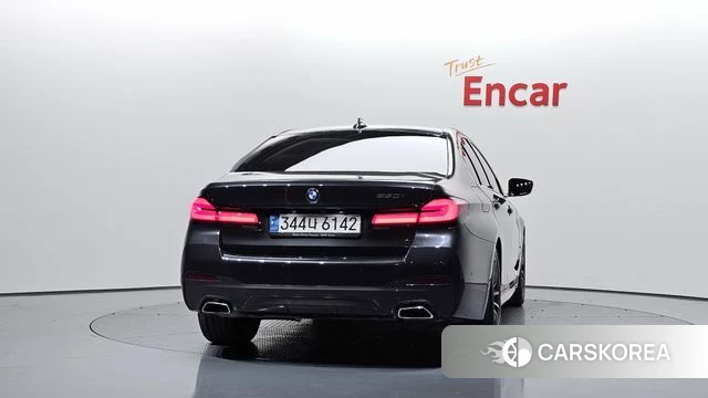 BMW 5 Series (G30) id 4835689 из Кореи 31