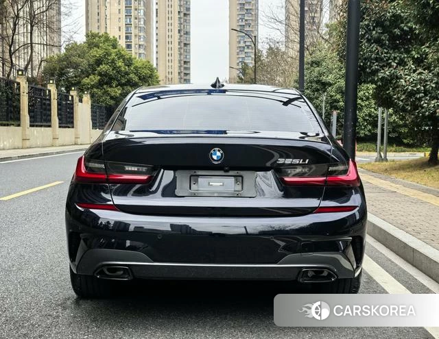 BMW 3 series id 4254682 из Китая 12