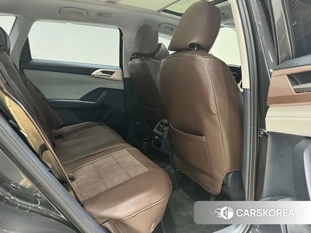 Volkswagen Tuyue id 4254238 из Китая 9