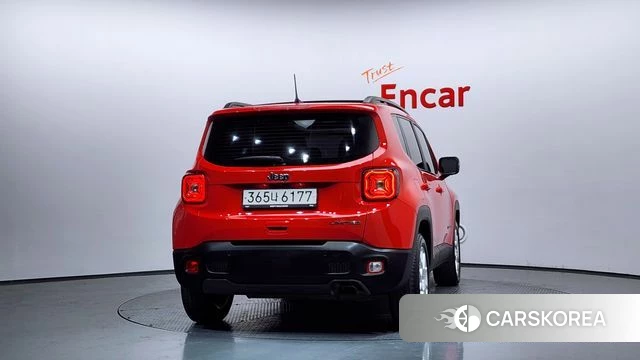 Jeep Renegade id 3898884 из Кореи 14