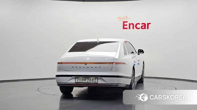 Hyundai Grandeur (GN7) id 4267213 из Кореи 27
