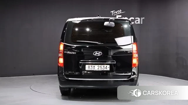 Hyundai The New Grand Starex id 3736179 из Кореи 14