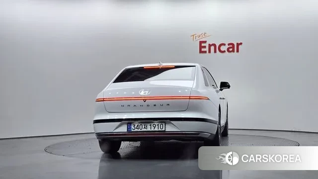 Hyundai Grandeur (GN7) id 3523989 из Кореи 14