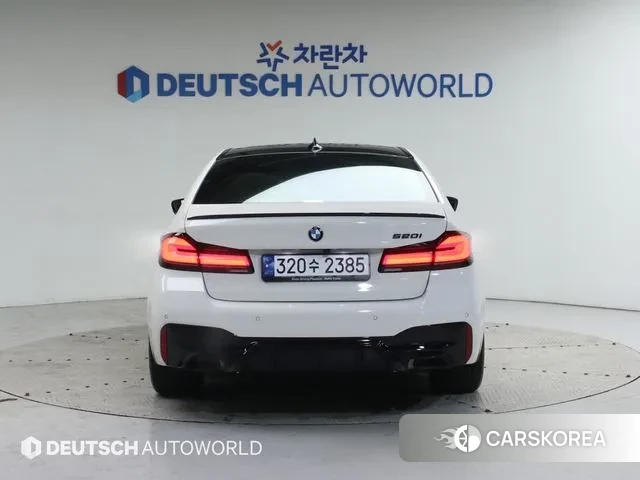 BMW 5 Series (G30) 2023 Белый из Кореи, фото 4