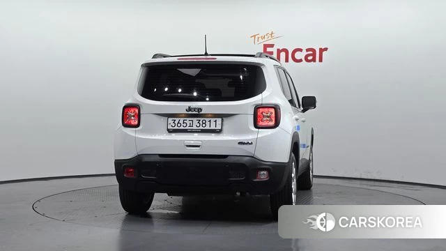 Jeep Renegade id 4536179 из Кореи 14