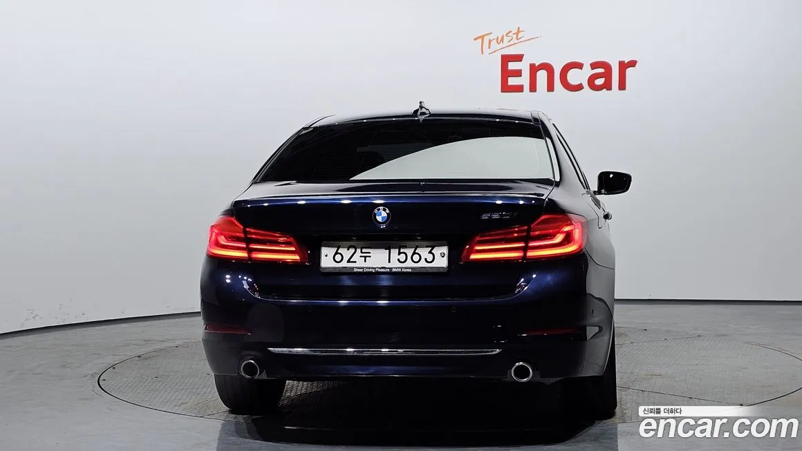 BMW 5 Series (G30) id 1617289 из Кореи 14