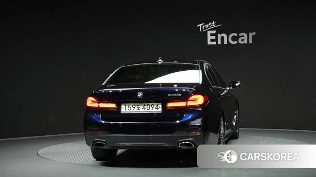 BMW 5 Series (G30) id 4794305 из Кореи 33