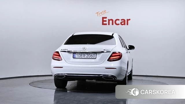 Mercedes-Benz E-Class W213 id 3893649 из Кореи 14