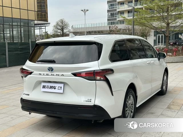 Toyota Saina id 4273624 из Китая 19