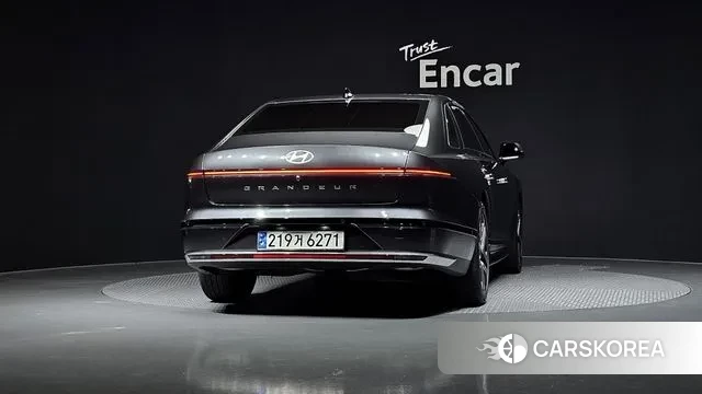 Hyundai Grandeur (GN7) id 3241504 из Кореи 14