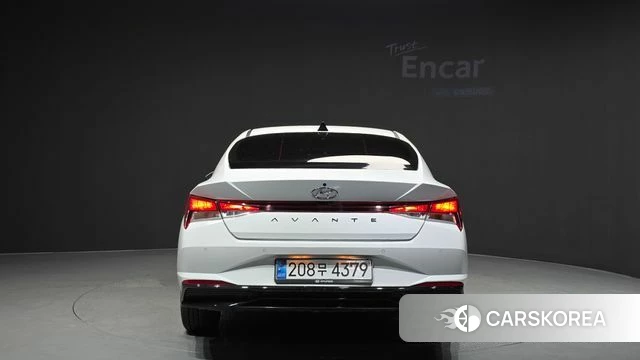 Hyundai Avante Hybrid (CN7) id 4585583 из Кореи 14