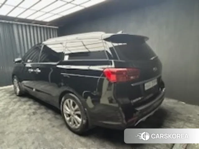 Kia The New Carnival id 2991088 из Кореи 14