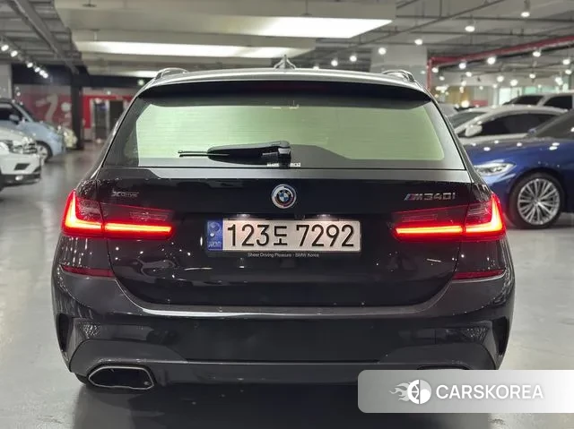 BMW 3 Series (G20) 2022 Черный из Кореи, фото 4