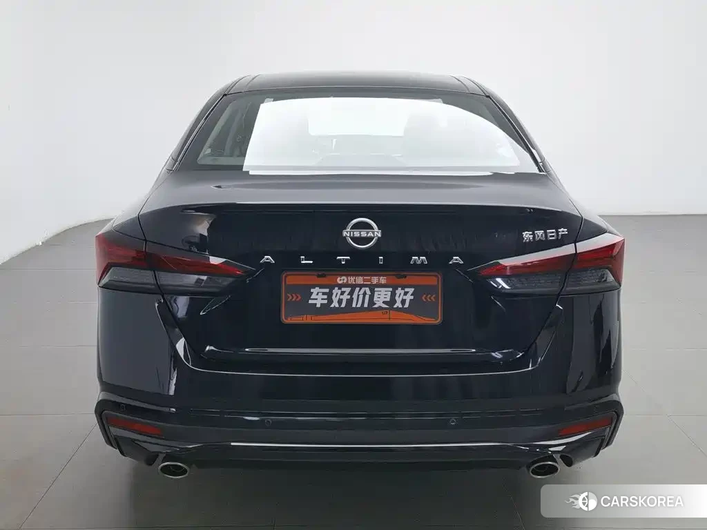 Nissan Teana id 4570689 из Китая 18