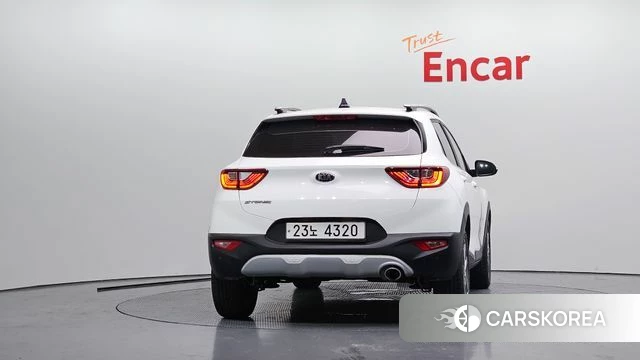 Kia Stonic id 4557421 из Кореи 14