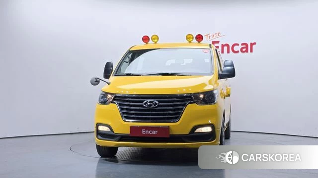 Hyundai The New Grand Starex id 3955821 из Кореи 14