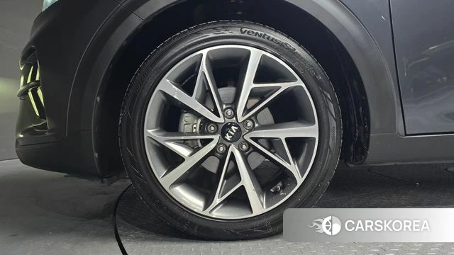 Kia The New Niro id 4424341 из Кореи 25