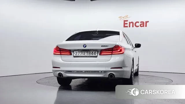 BMW 5 Series (G30) id 3101953 из Кореи 14