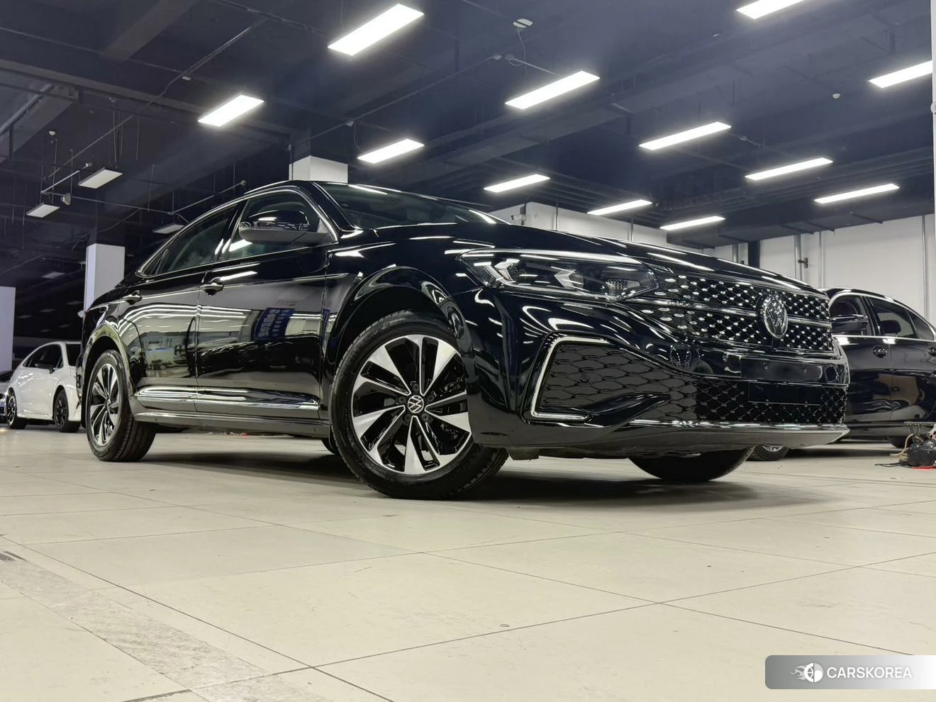 Volkswagen Passat id 4413407 из Китая 16